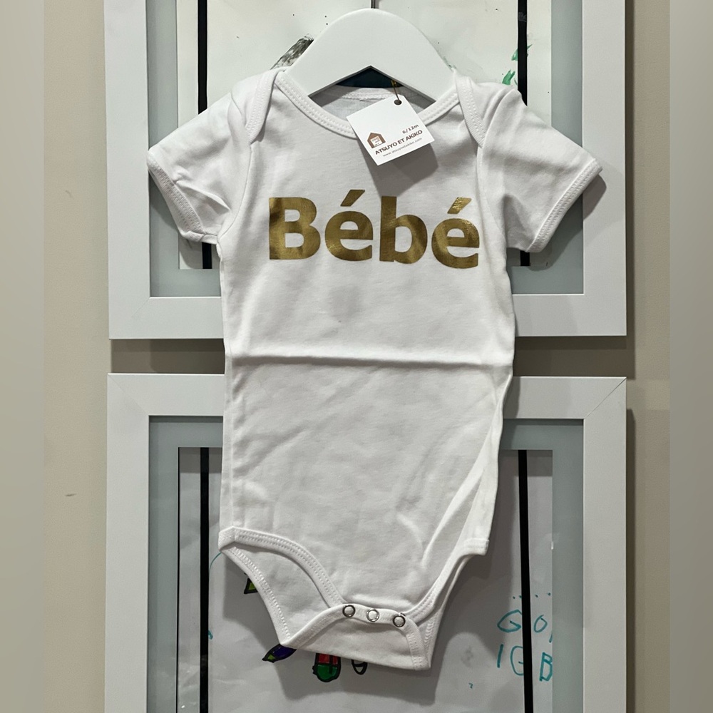 Nwt 6-12m atsuyo et akiko onesie